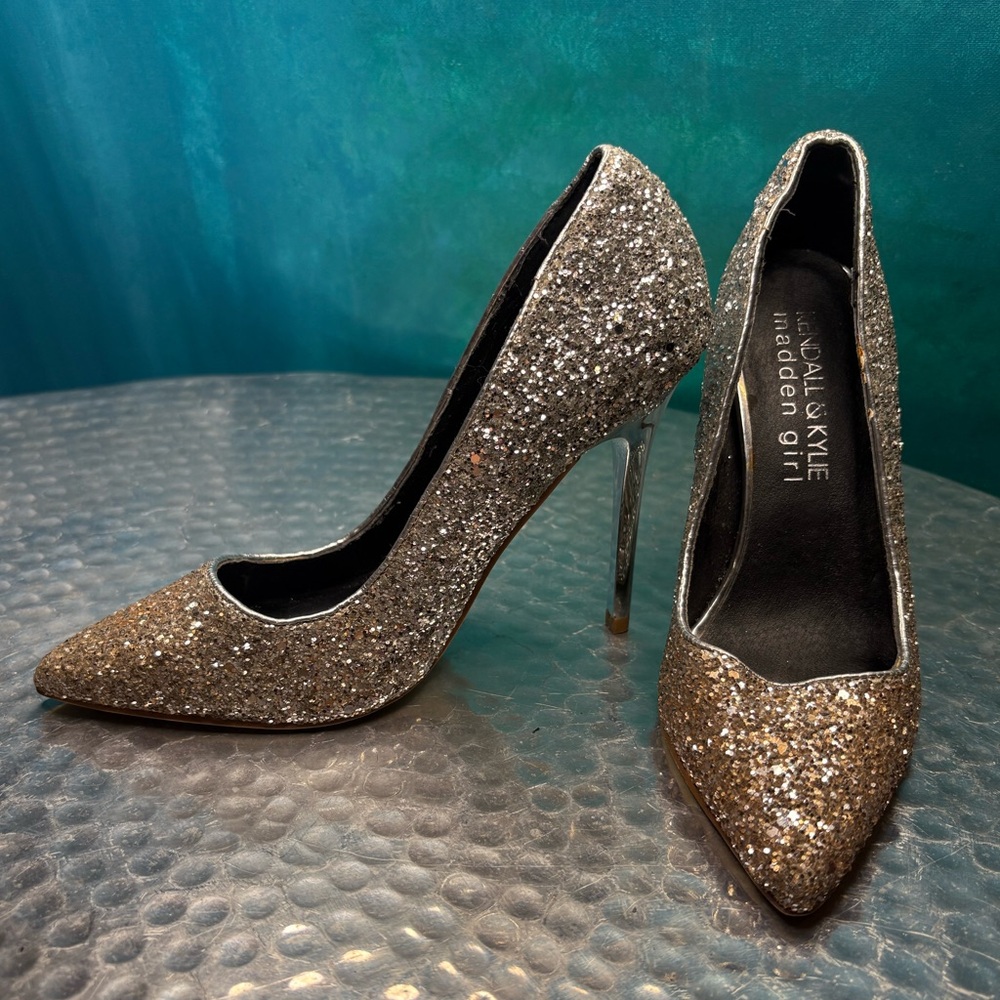 Kendall & Kylie Madden Girl Silver Ombré Sparkling Glitter Stiletto Heels Sz 6